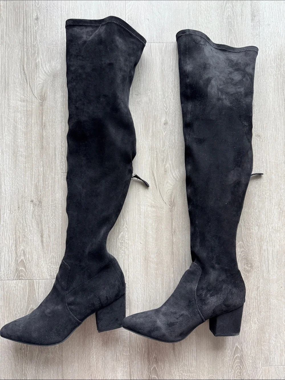 Goodnight Macaroon Women's Black Over-the-Knee Boots Size 41